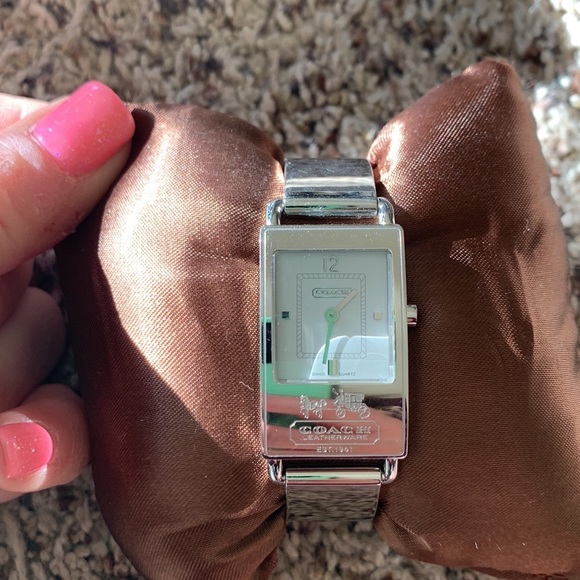 Beautiful with tags never warn coach watch - Picture 2 of 3